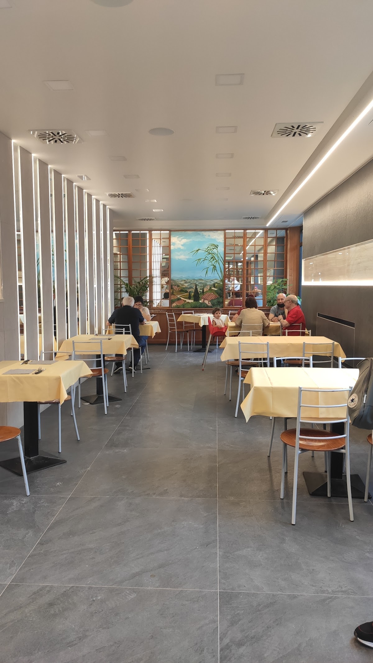 Pizzeria La Perla - 1