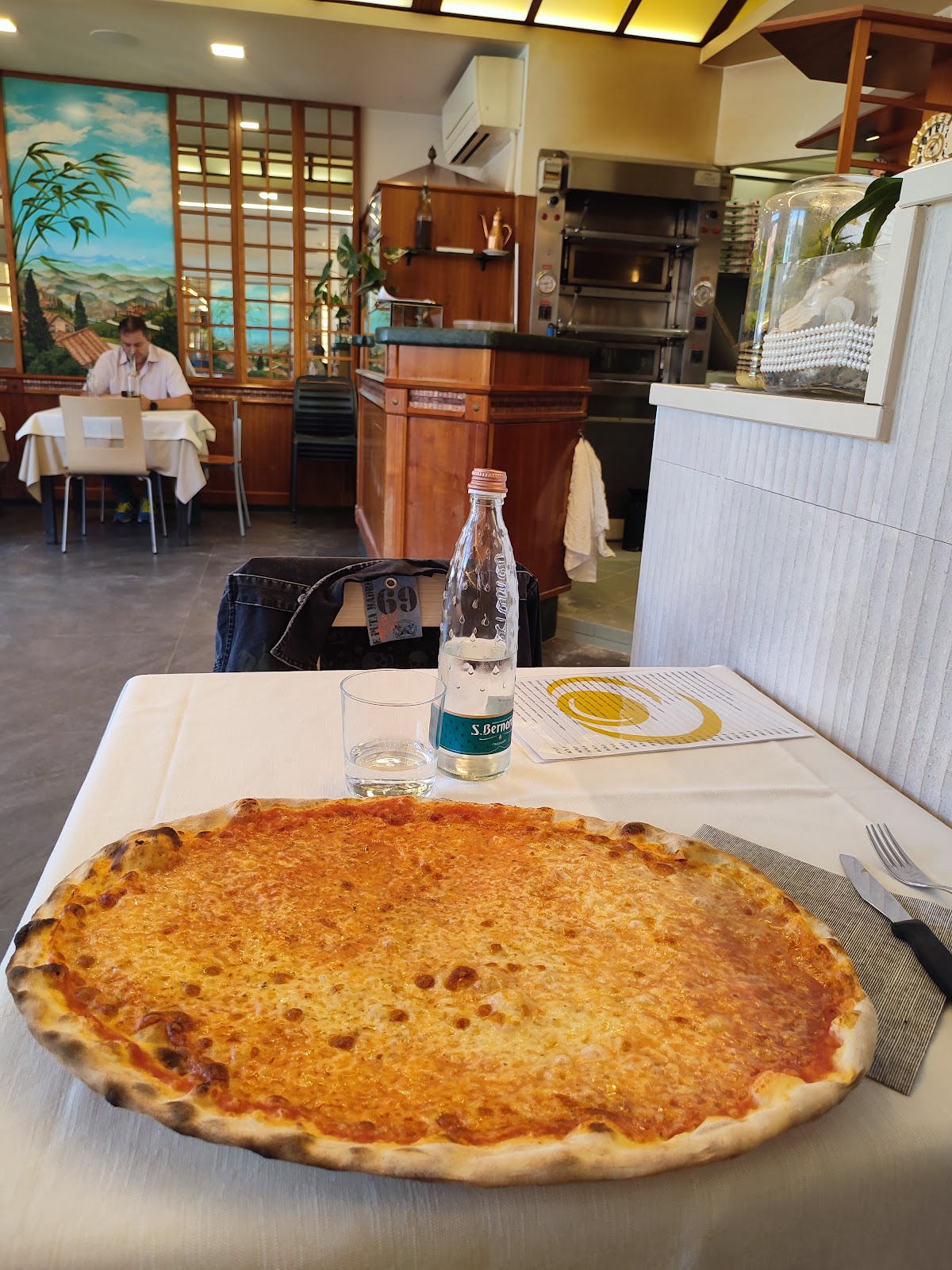 Pizzeria La Perla - 8